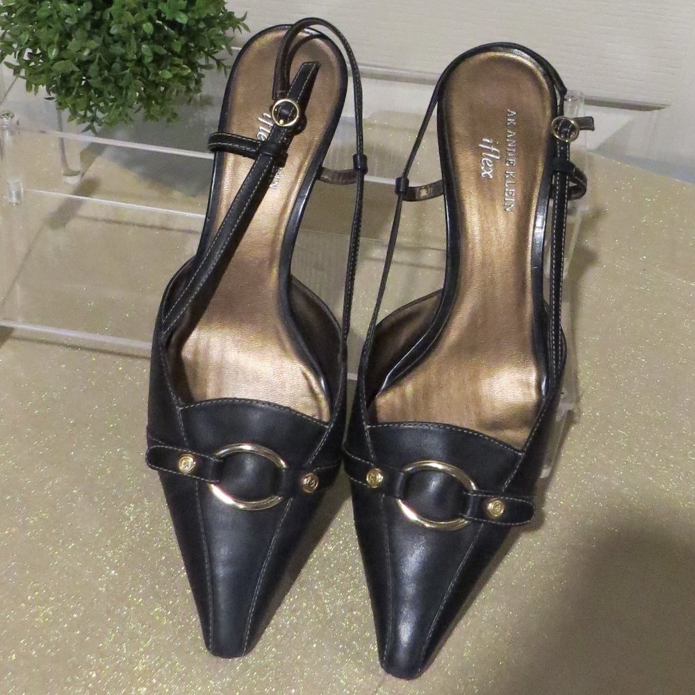 Ann Klein Sling Back Low Heels Size 9 Medium